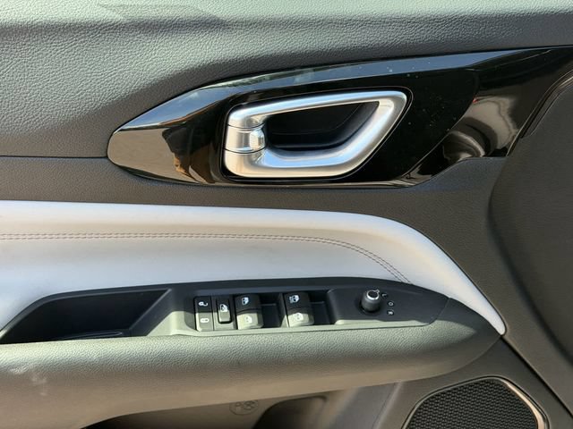 New 2026 Jeep Compass Limited AWD/4WD image 19
