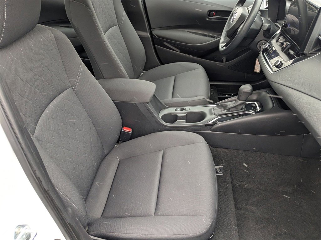 Used 2024 Toyota Corolla LE image 35
