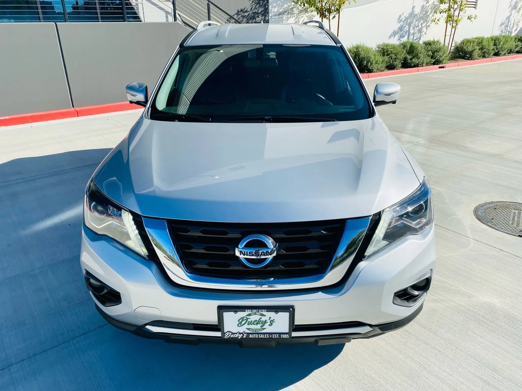 Used 2020 Nissan Pathfinder SL image 33