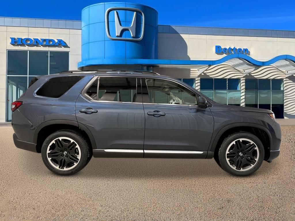 New 2026 Honda Pilot Touring image 8