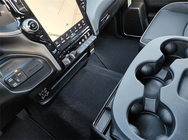 Used 2024 RAM 2500 Laramie w/ Night Edition image 20