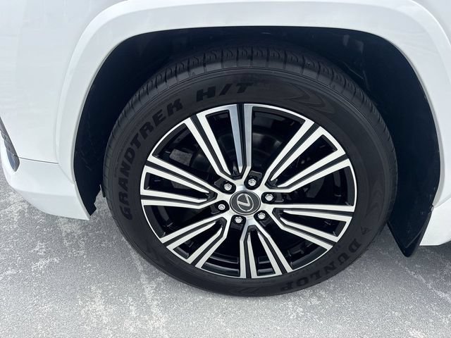 Certified 2025 Lexus LX 600 4WD w/ Appearance Package image 10