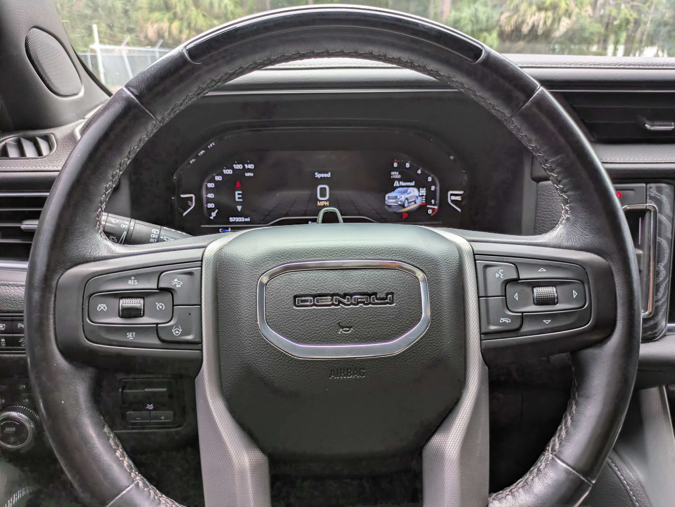 Used 2023 GMC Yukon Denali w/ Denali Reserve Package AWD/4WD image 20