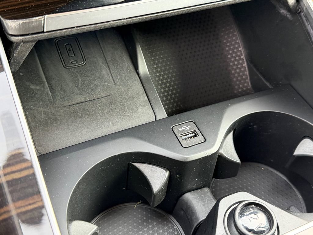 Used 2023 BMW X5 xDrive45e w/ Executive Package image 33