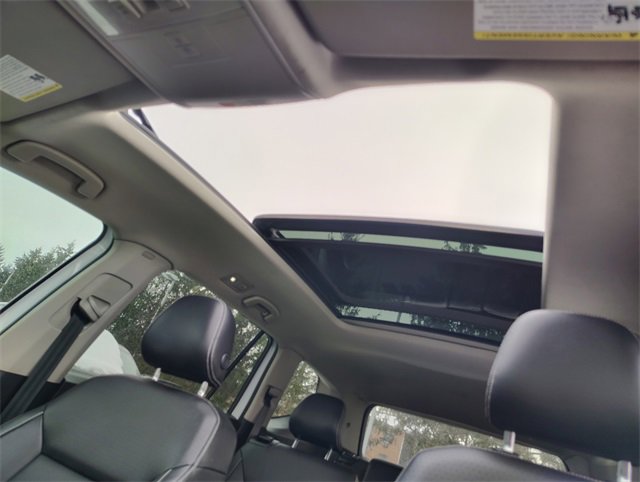 Used 2021 Volkswagen Atlas SEL image 4