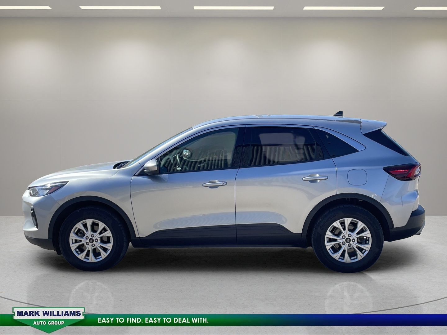 Used 2023 Ford Escape Active w/ Tech Pack #2 AWD/4WD image 4