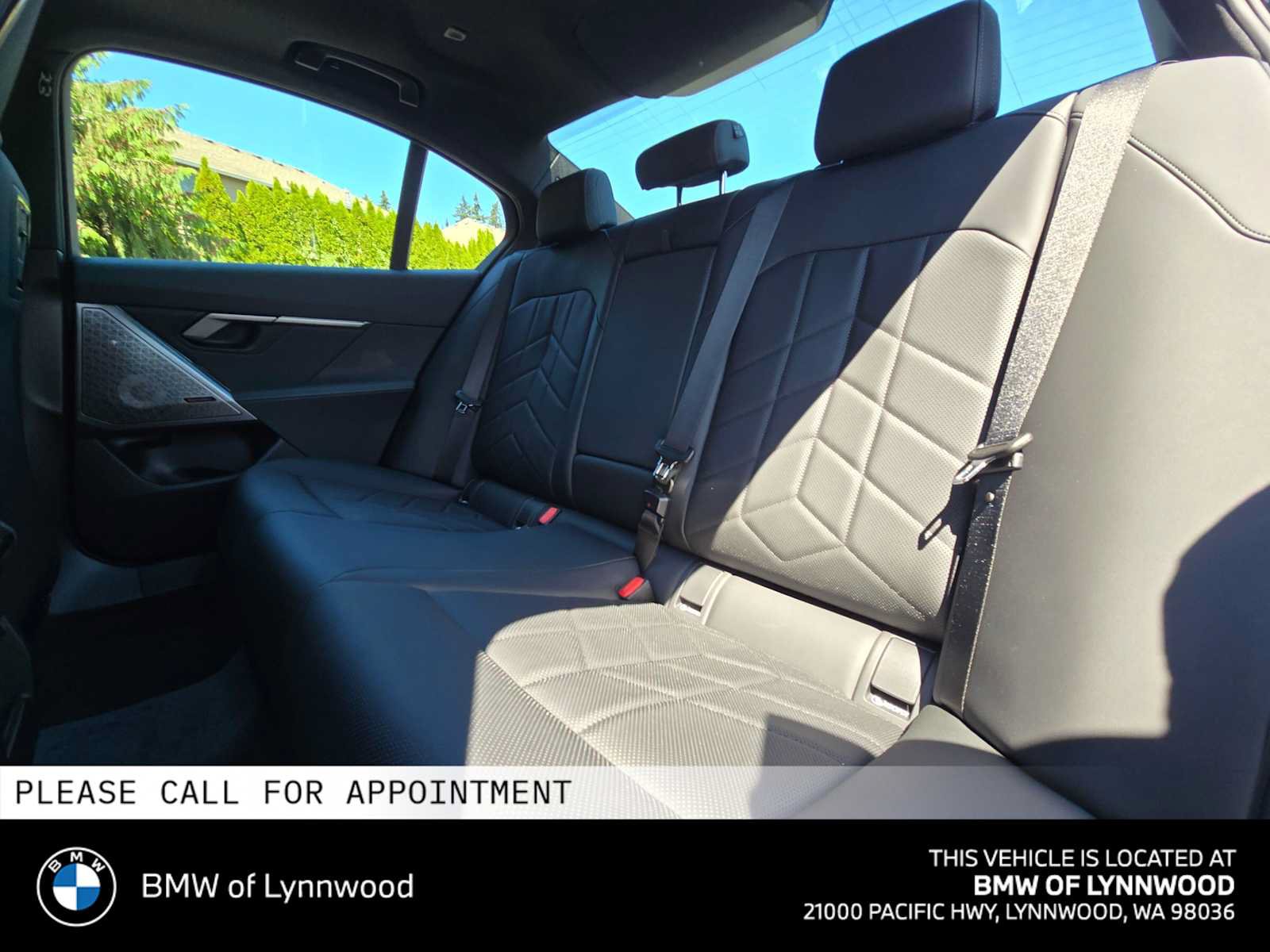 New 2027 BMW i5 xDrive40 AWD/4WD image 17