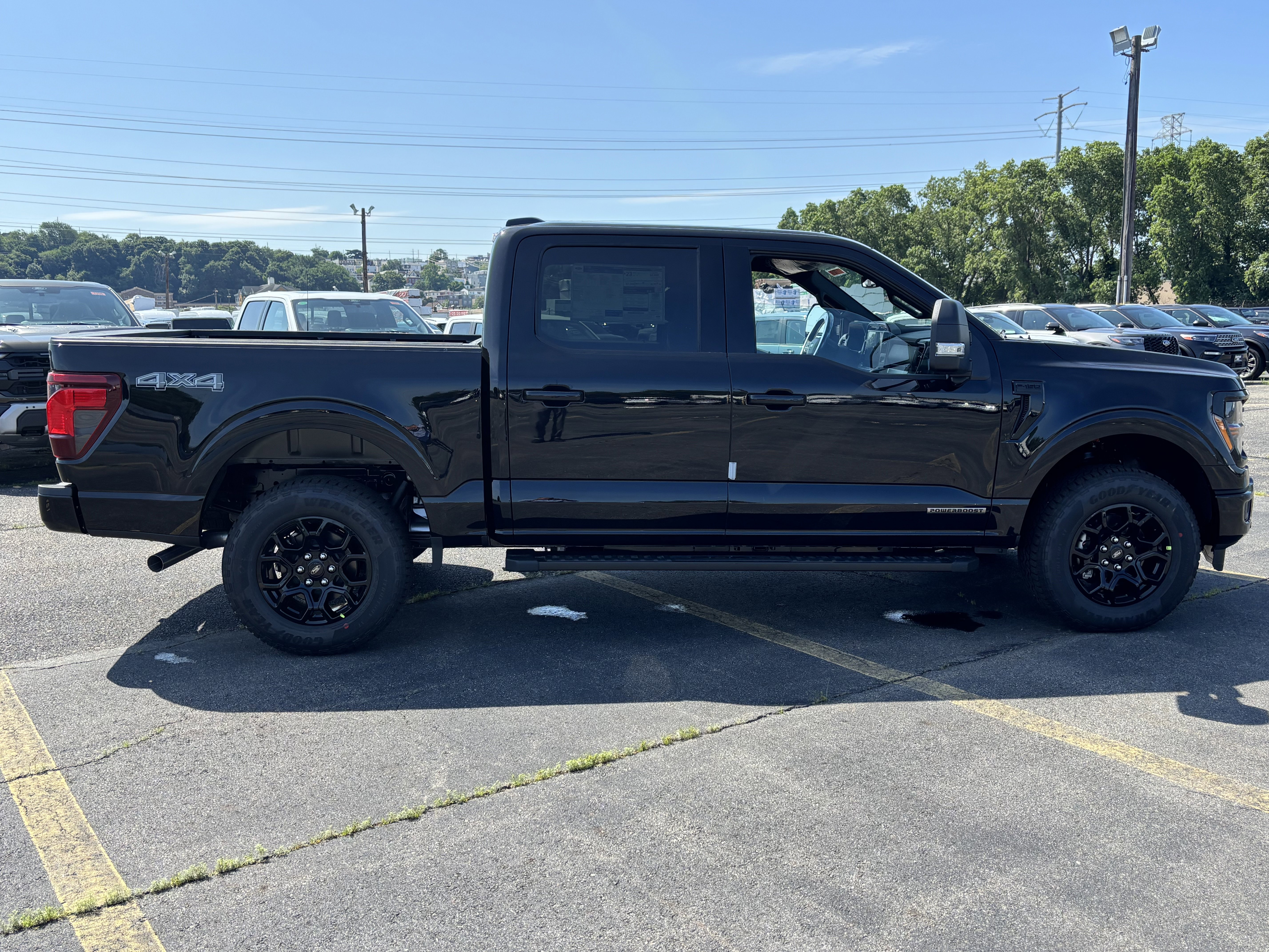 New 2025 Ford F150 XLT image 4