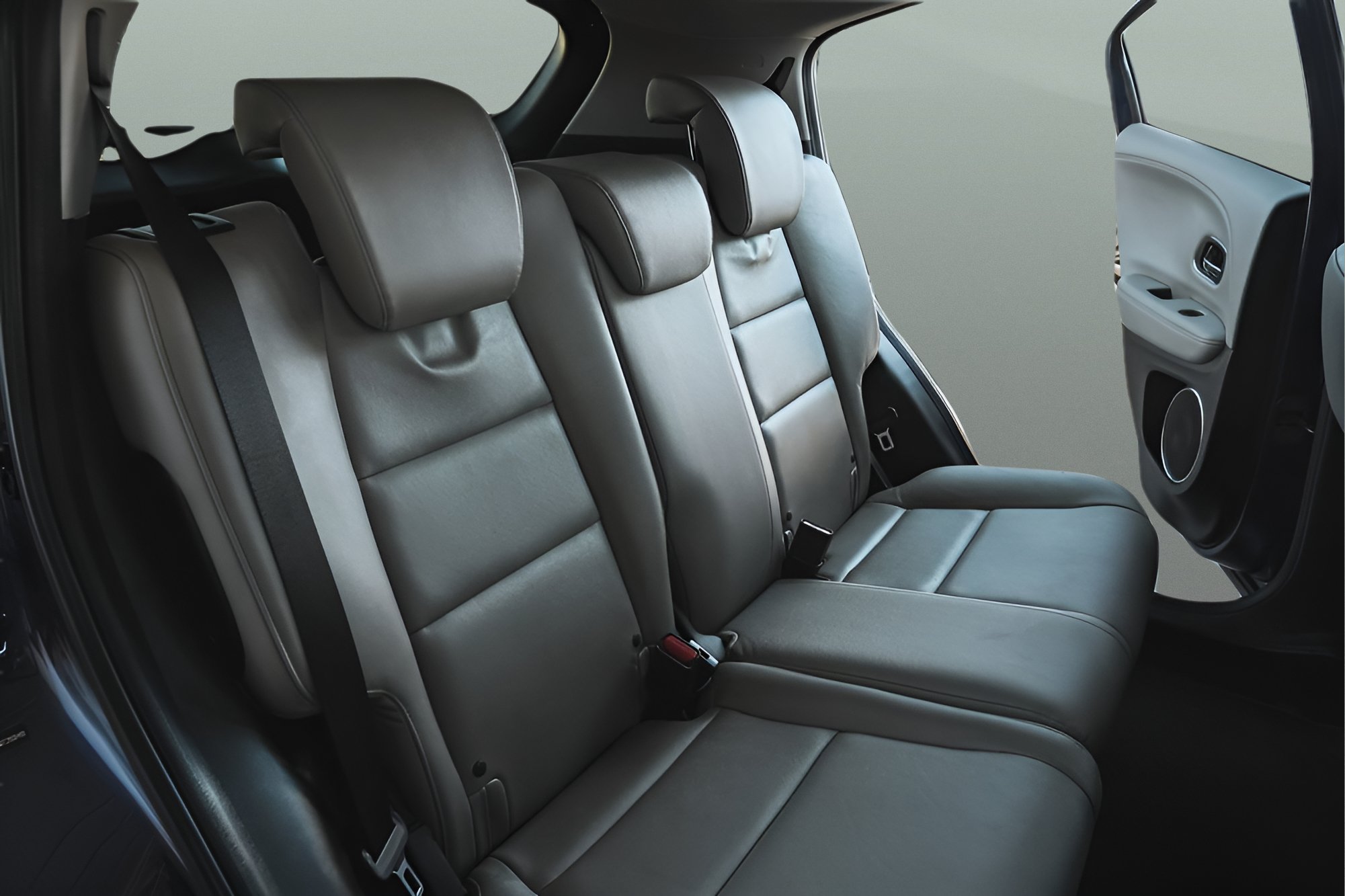 Used 2017 Honda HR-V EX-L image 12