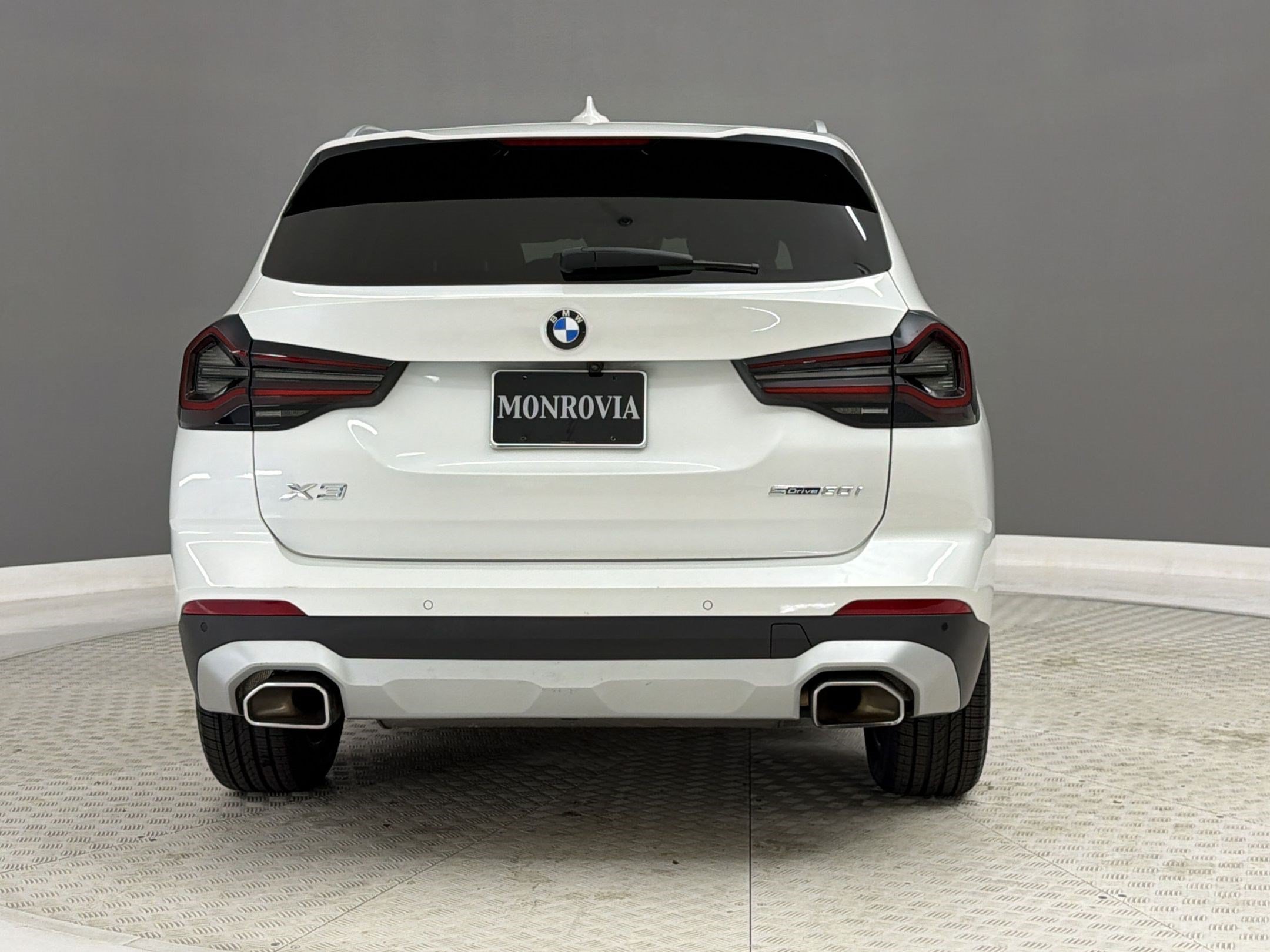 Used 2023 BMW X3 sDrive30i w/ Premium Package RWD image 10