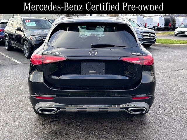 Used 2025 Mercedes-Benz GLC 300 4MATIC image 10