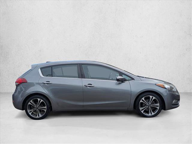 Used 2016 Kia Forte EX image 4