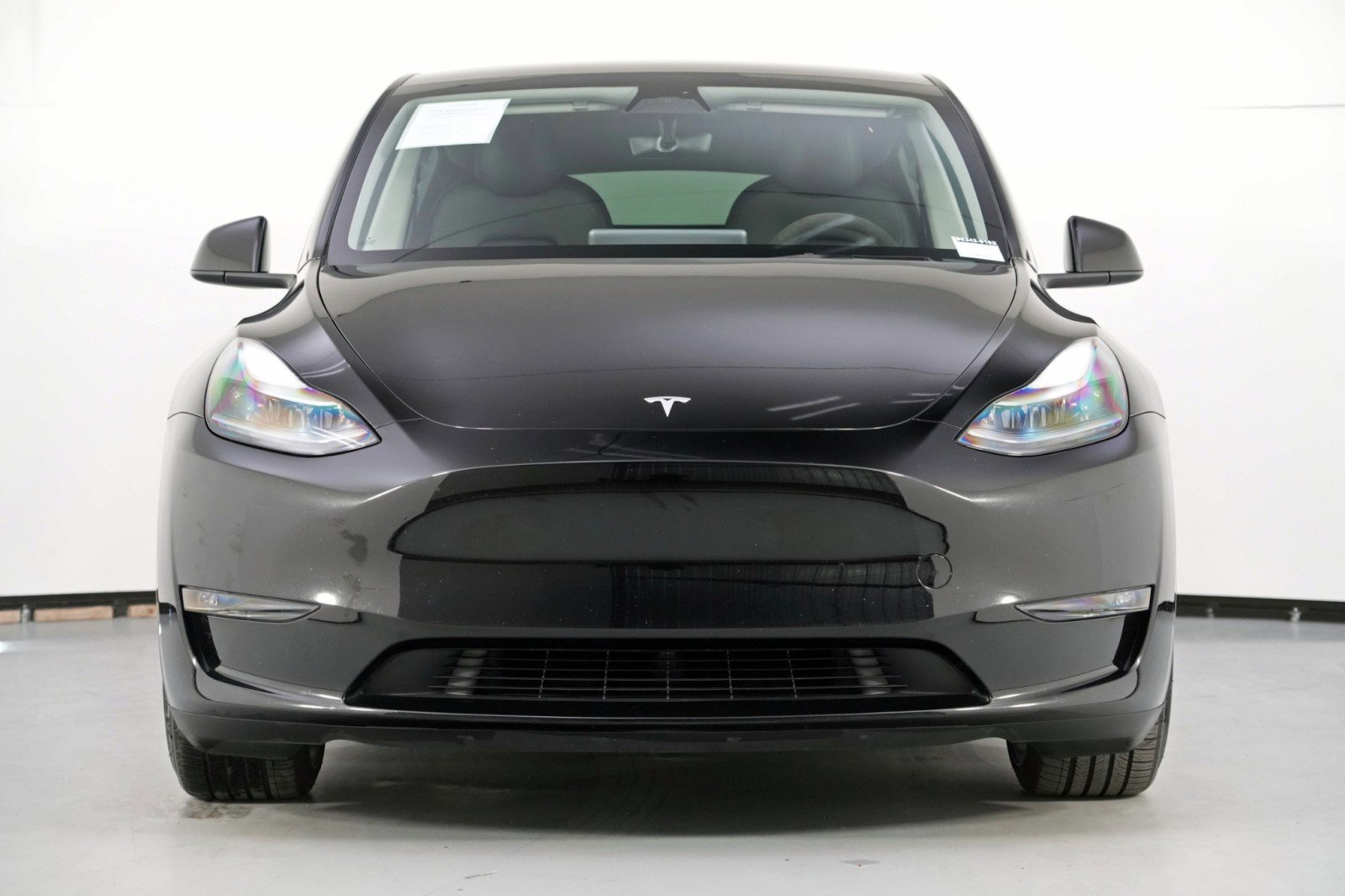 Used 2023 Tesla Model Y Performance image 7