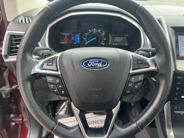 Used 2019 Ford Edge Titanium w/ Equipment Group 301A AWD/4WD image 27