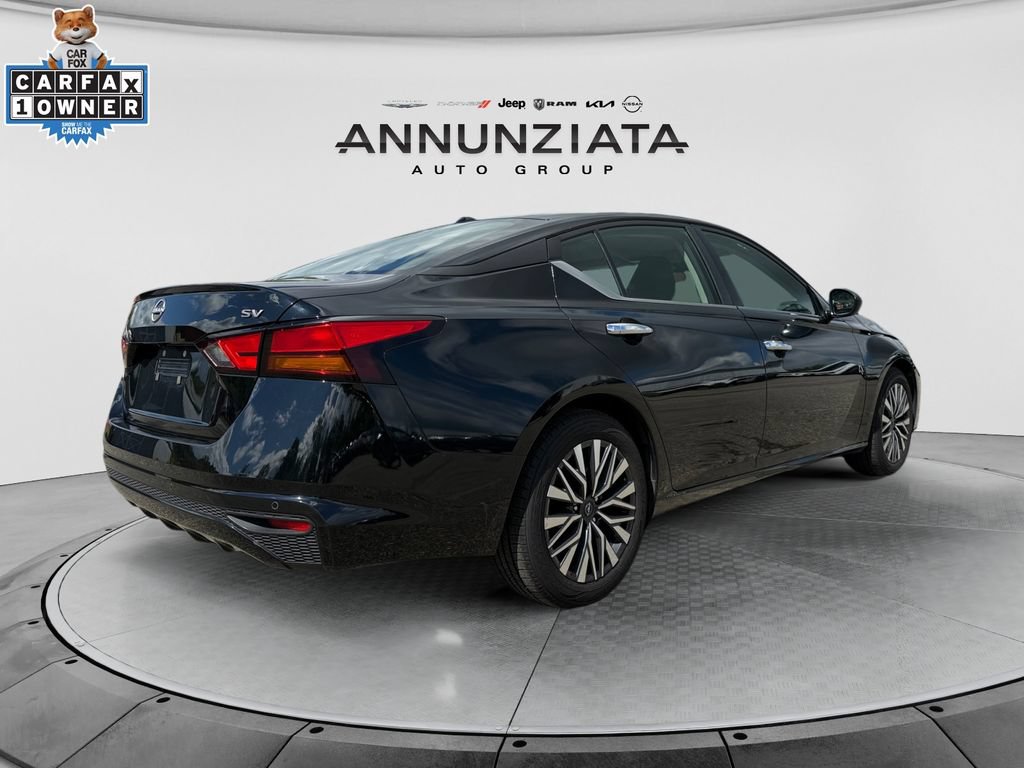Certified 2024 Nissan Altima 2.5 SV FWD image 5
