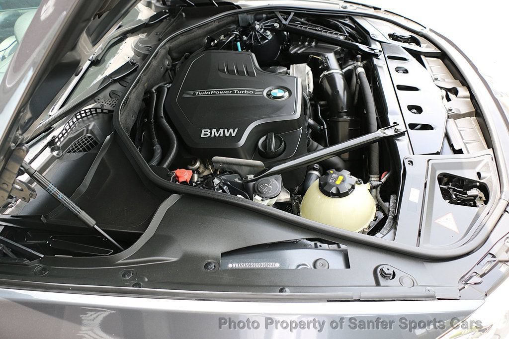 Used 2016 BMW 528i Sedan RWD image 11