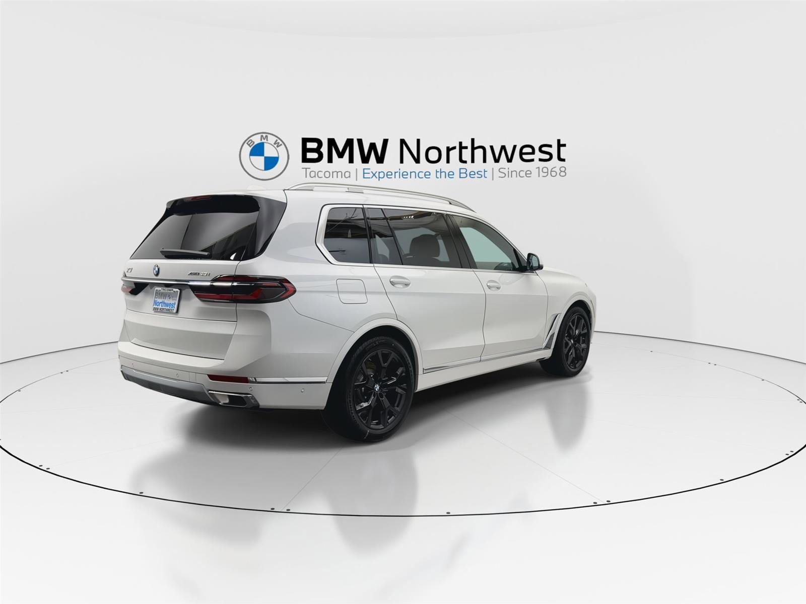 New 2026 BMW X7 xDrive40i image 3