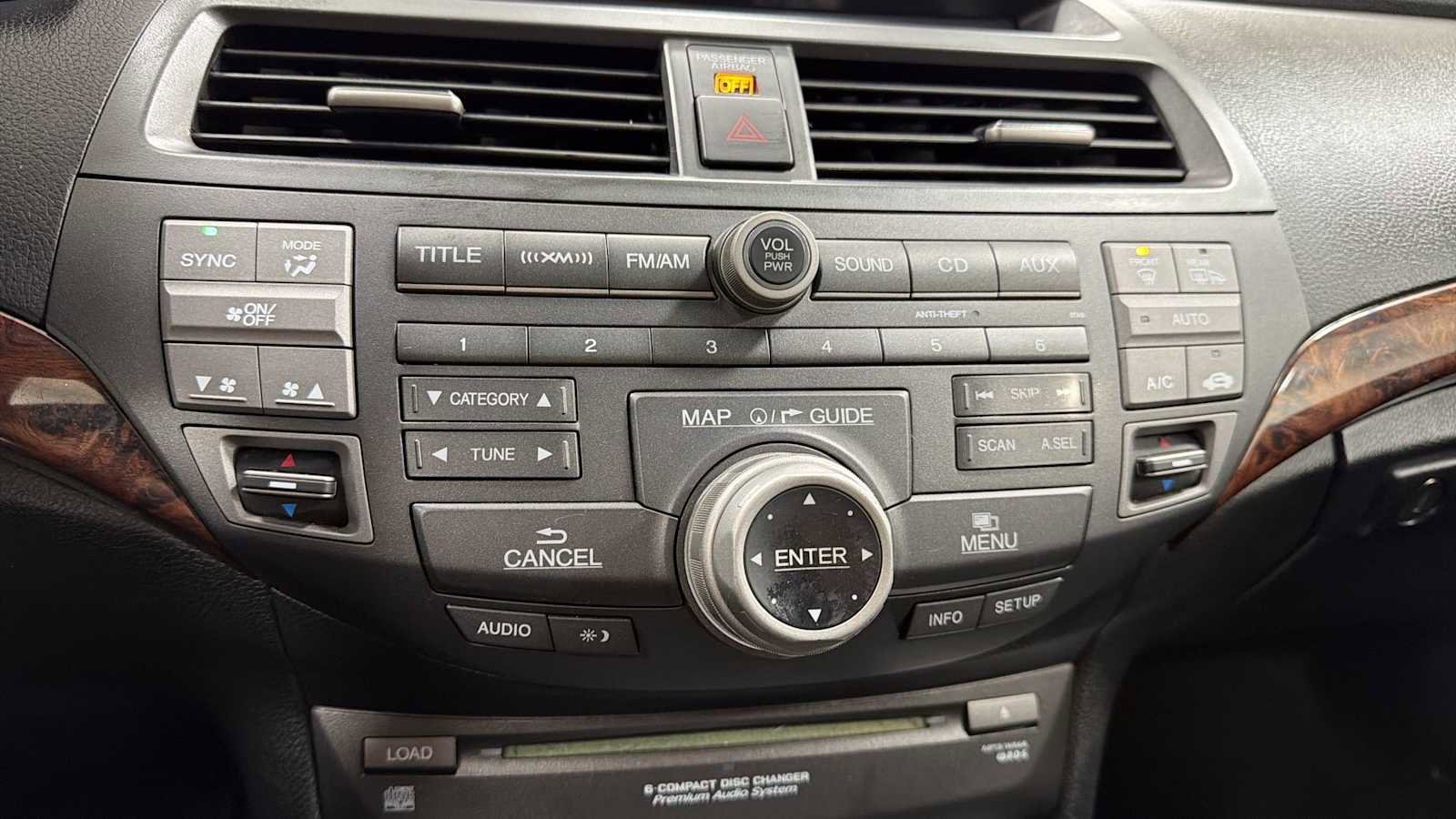 Used 2011 Honda Crosstour EX-L image 18