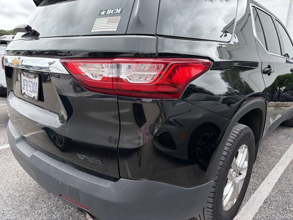 Used 2018 Chevrolet Traverse LS AWD/4WD image 9