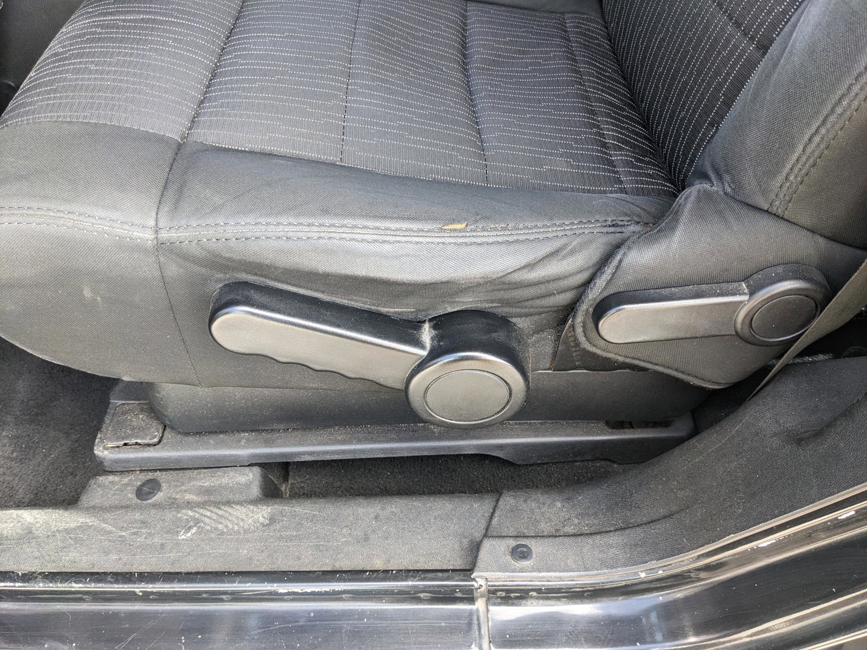 Used 2012 Jeep Wrangler Sport image 27