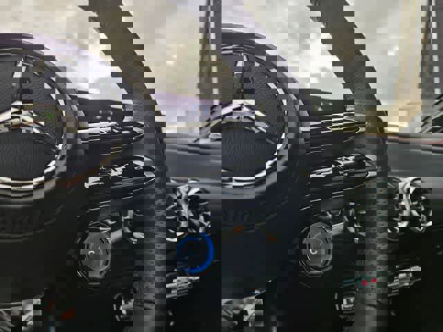 Used 2025 Mercedes-Benz CLA 35 AMG 4MATIC image 27