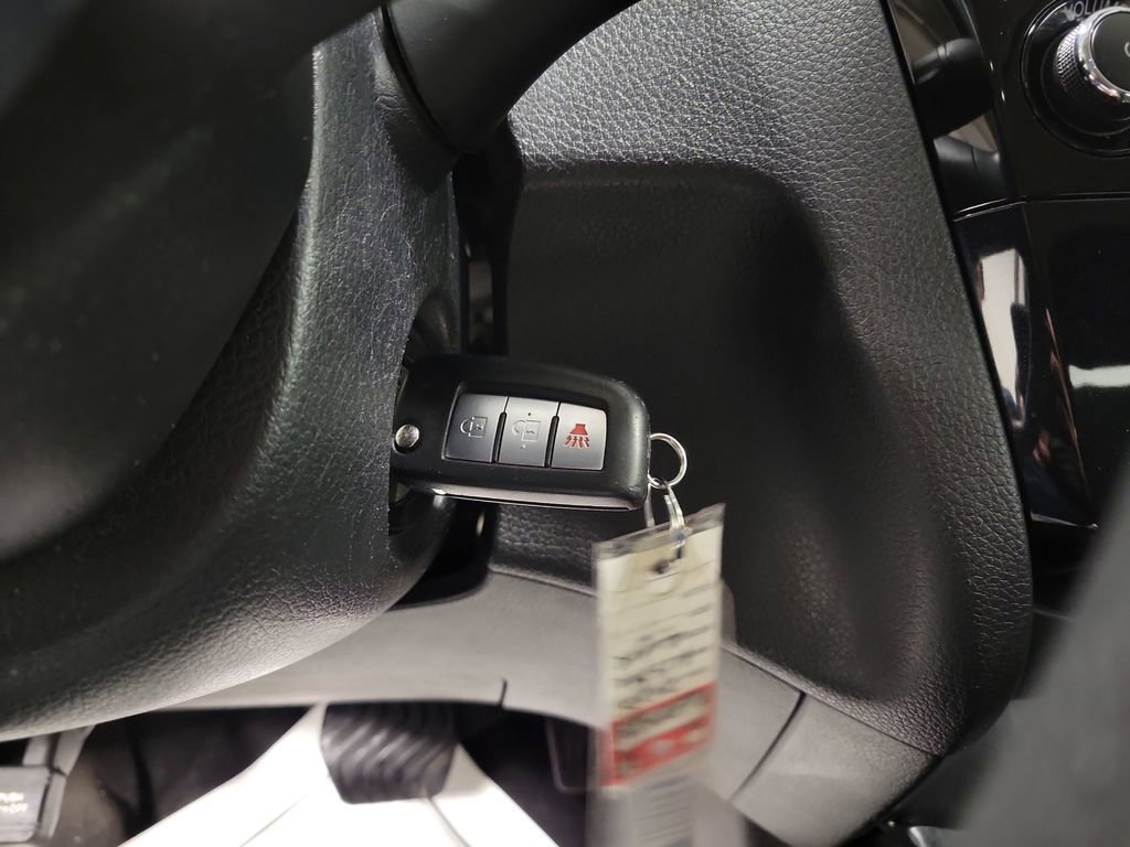 Used 2022 Nissan Rogue Sport S image 15