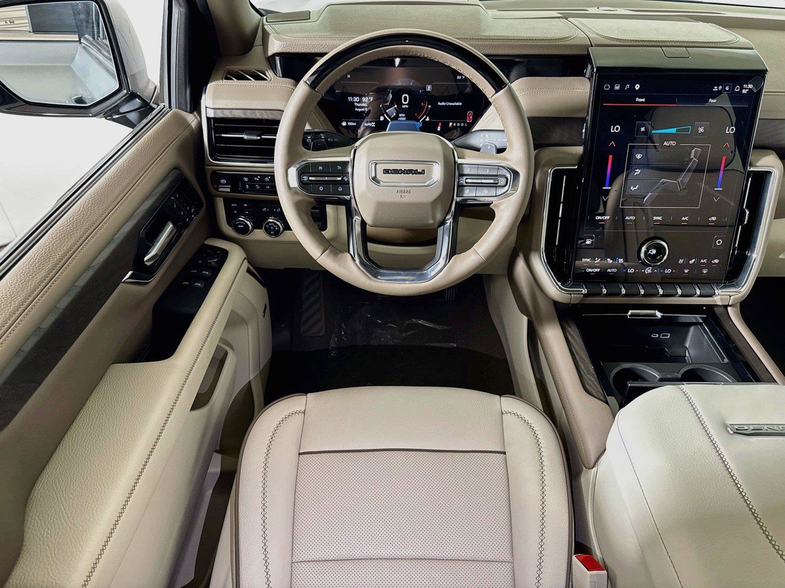 New 2026 GMC Yukon Denali w/ Denali Reserve Package AWD/4WD image 15