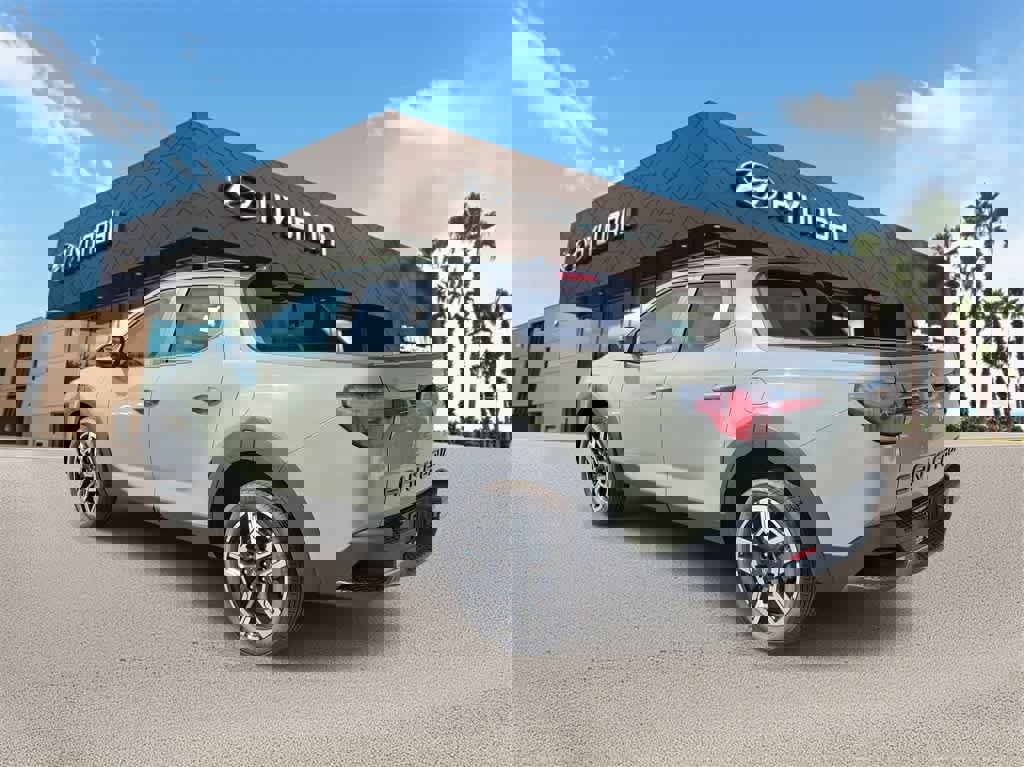 New 2025 Hyundai Santa Cruz Limited image 2