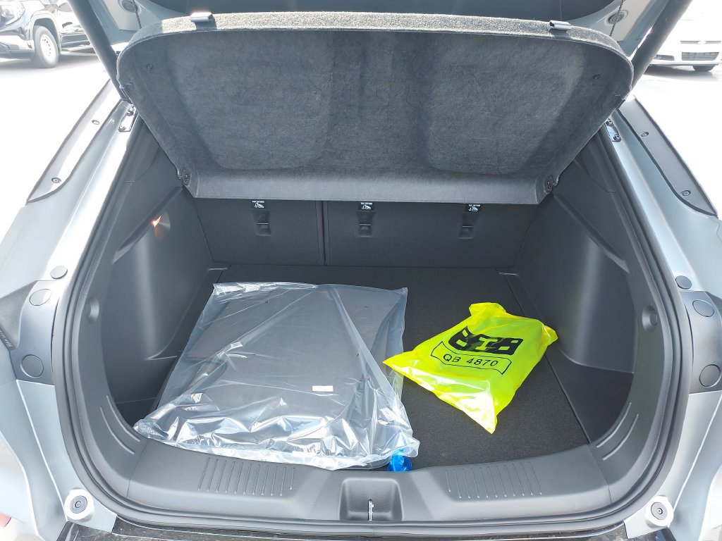 New 2026 Buick Envista Sport Touring w/ Convenience I Package FWD image 9