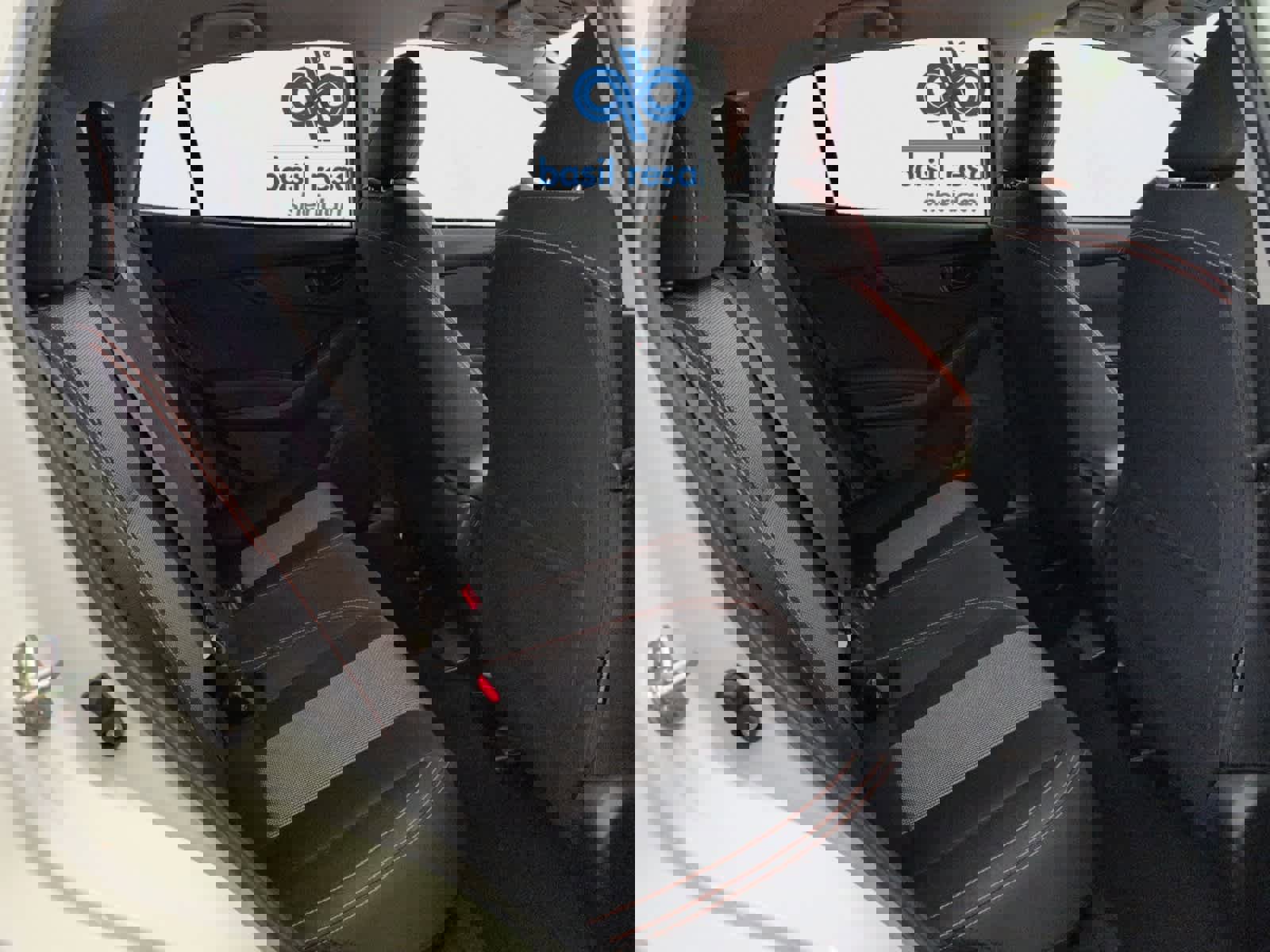 Used 2023 Subaru Crosstrek 2.0i Premium image 19