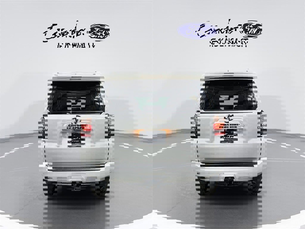 Used 2021 Toyota 4Runner SR5 Premium image 7