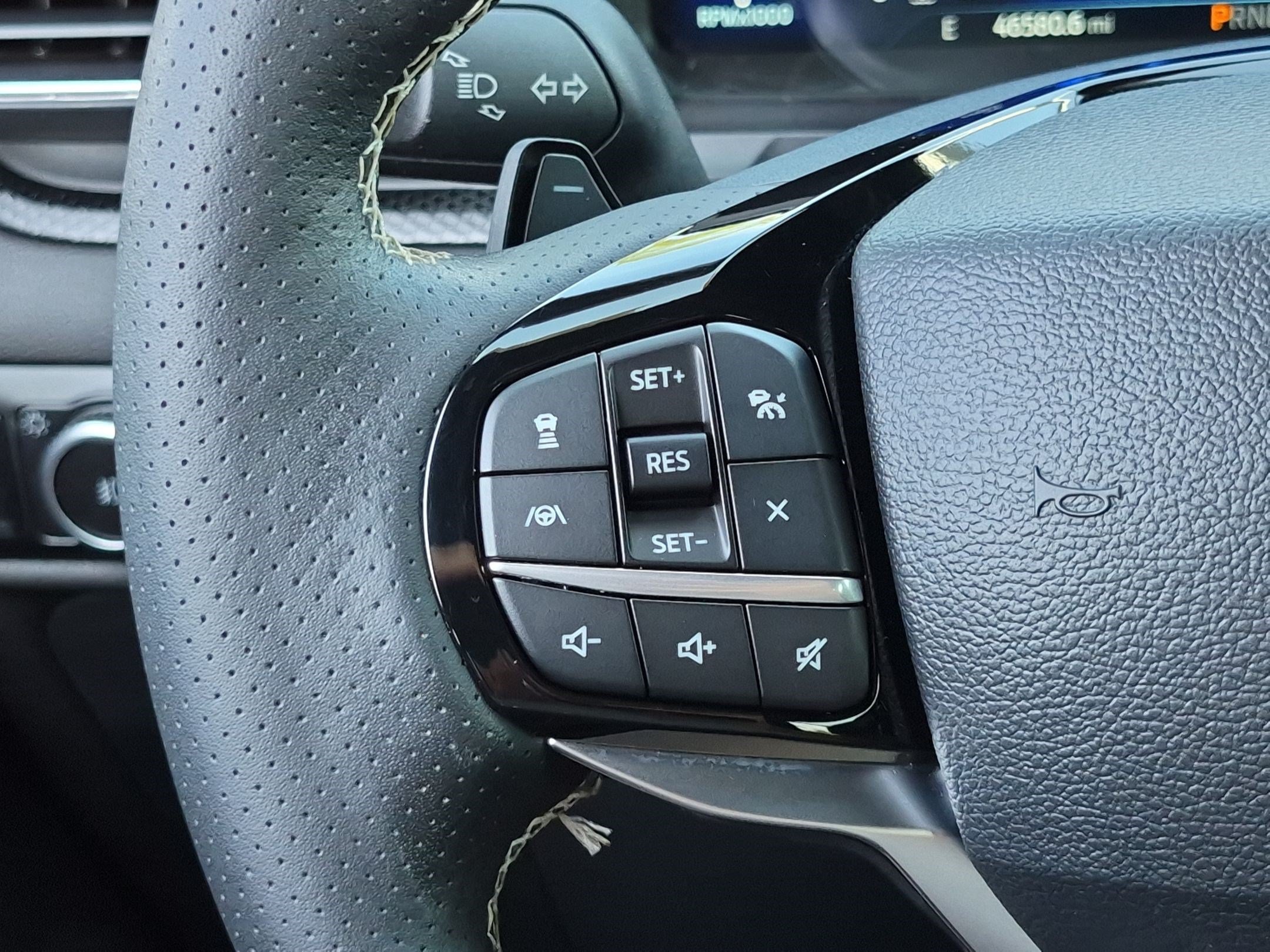 Used 2023 Ford Explorer ST w/ Equipment Group 401A AWD/4WD image 19