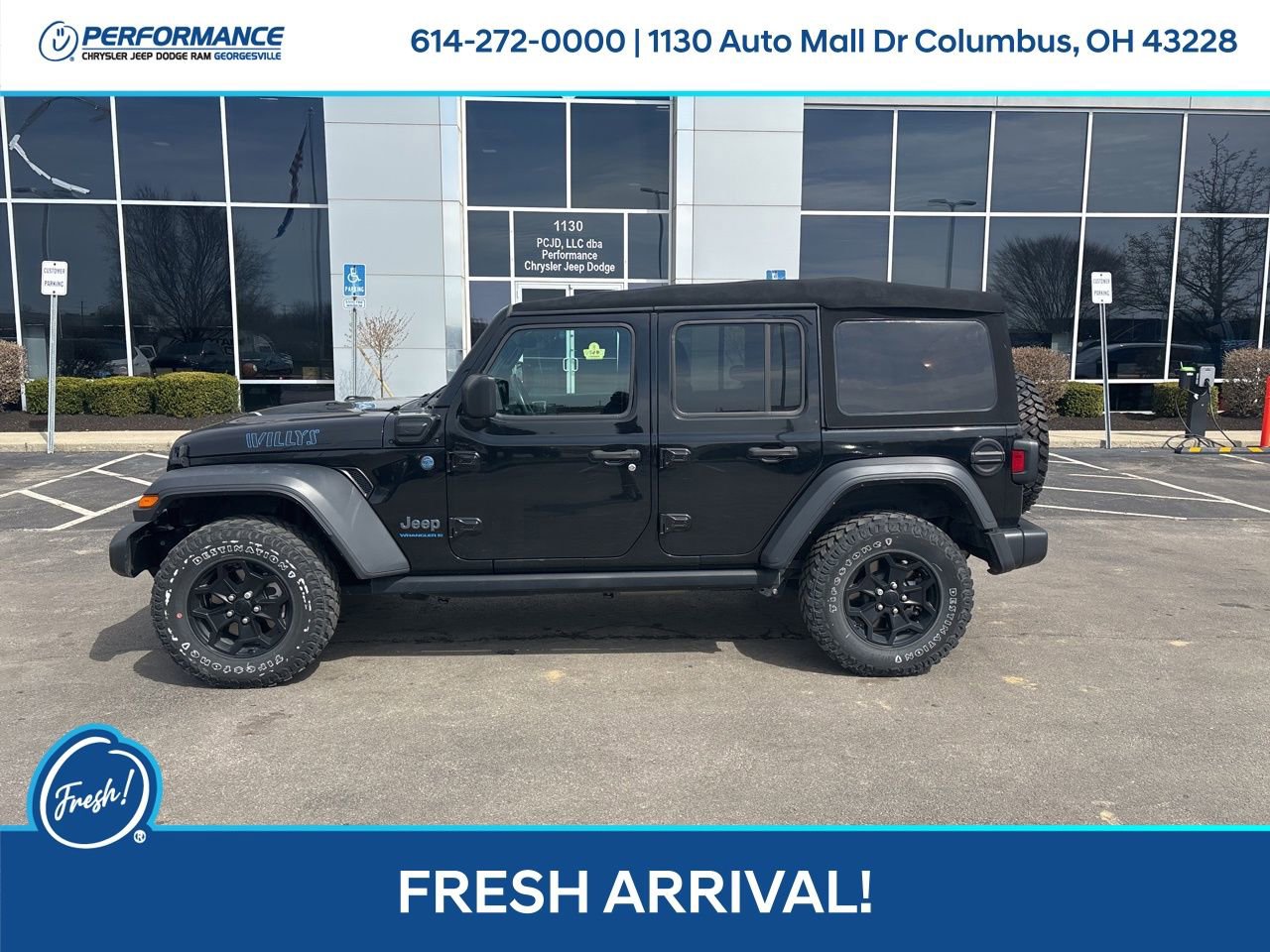 Used 2023 Jeep Wrangler Unlimited w/ Cold Weather Group image 7