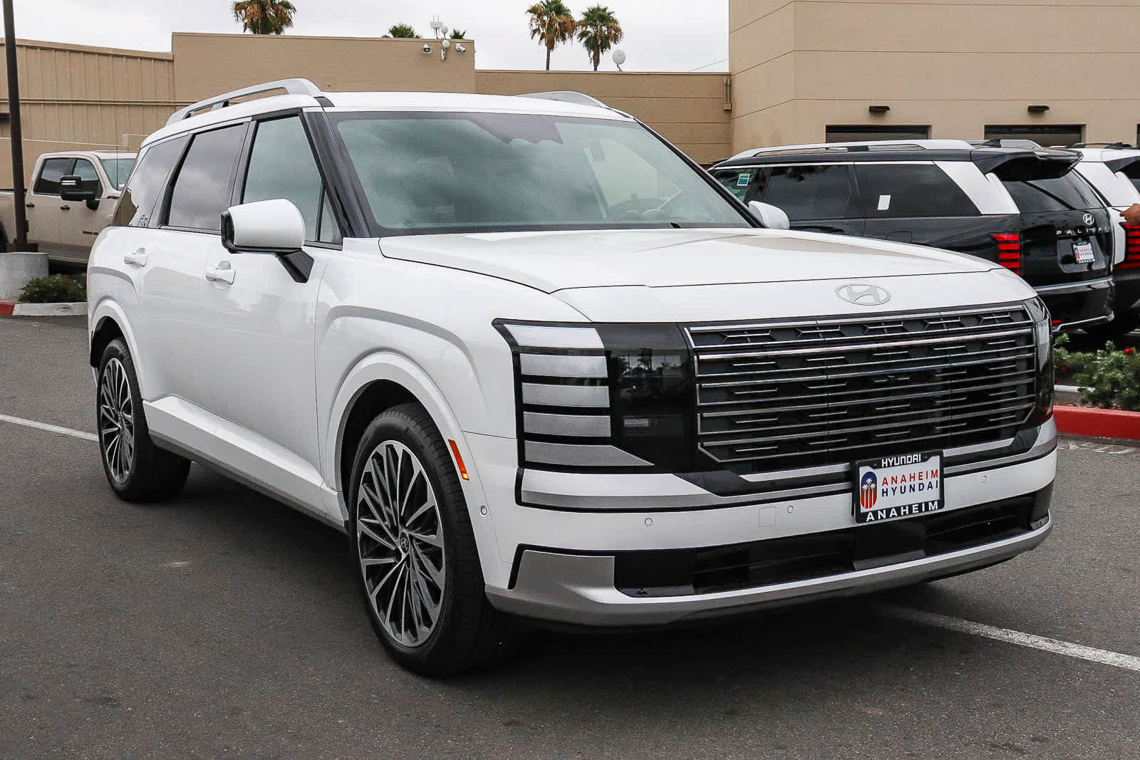 New 2026 Hyundai Palisade Calligraphy AWD/4WD image 3
