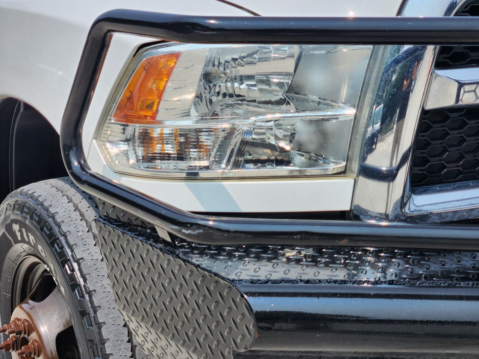 Used 2018 RAM 3500 Tradesman w/ Chrome Appearance Group AWD/4WD image 10