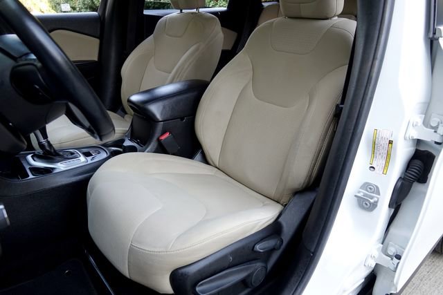 Used 2015 Jeep Cherokee Latitude image 10