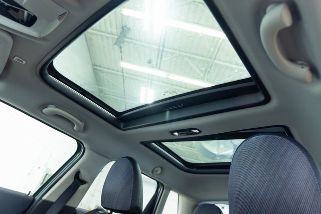 Certified 2025 MINI Cooper S image 15