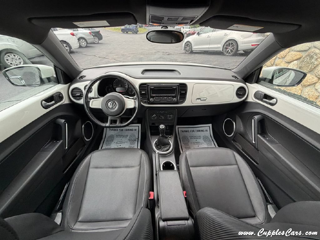 Used 2013 Volkswagen Beetle 2.5 FWD image 20