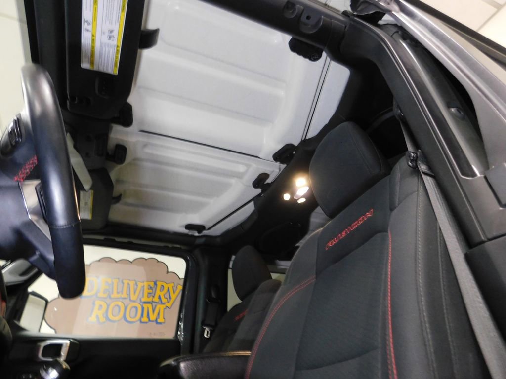 Used 2019 Jeep Wrangler Rubicon w/ Uconnect 4C Nav & Sound Group image 41