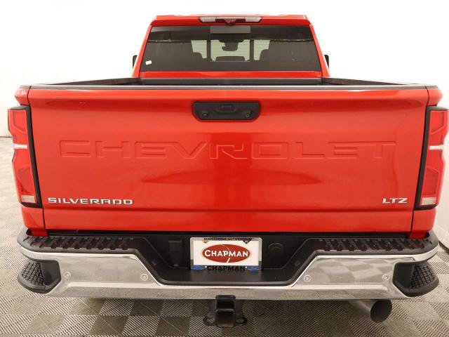 Used 2024 Chevrolet Silverado 3500 LTZ w/ LTZ Convenience Package AWD/4WD image 21