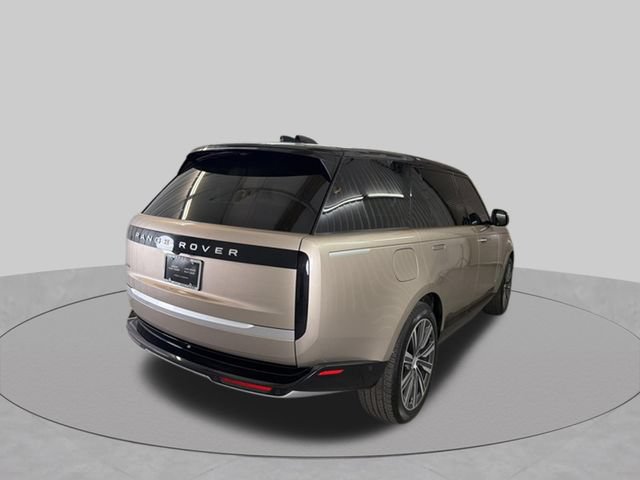 Used 2024 Land Rover Range Rover Long Wheelbase Autobiography AWD/4WD image 4