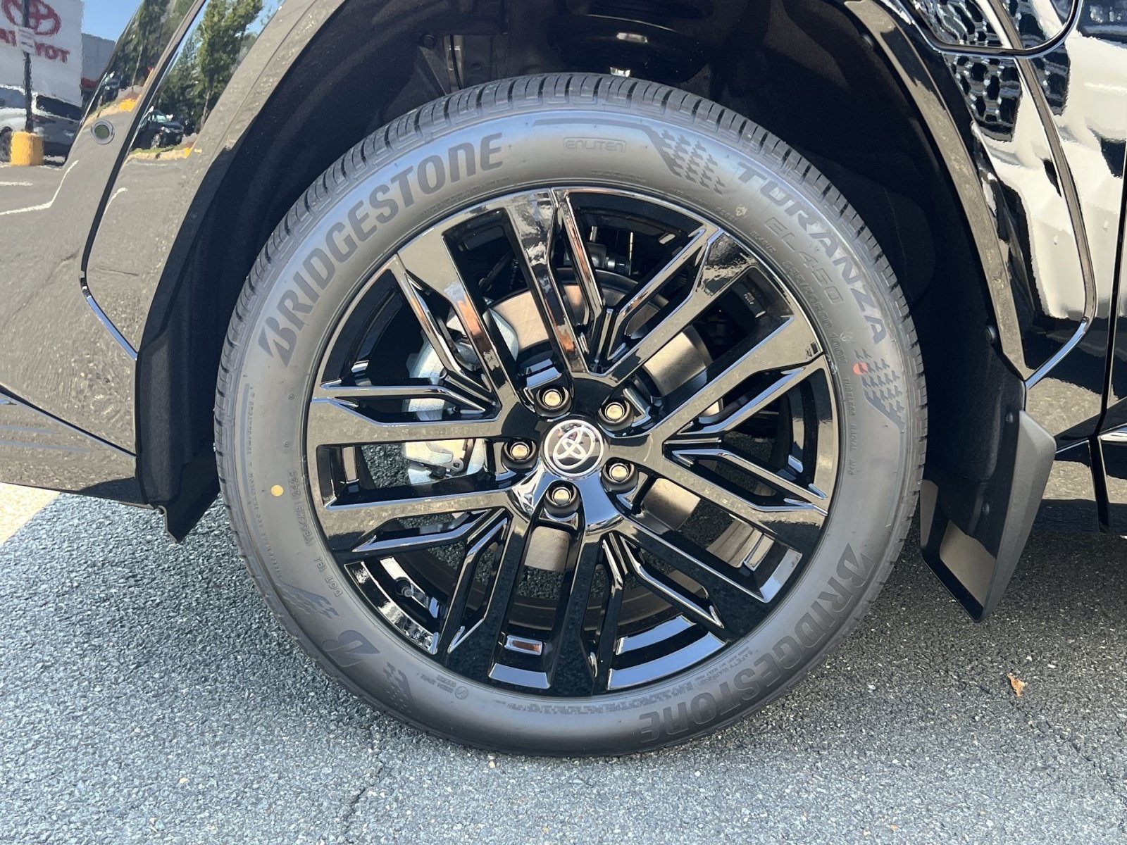 New 2026 Toyota RAV4 XSE AWD/4WD image 5