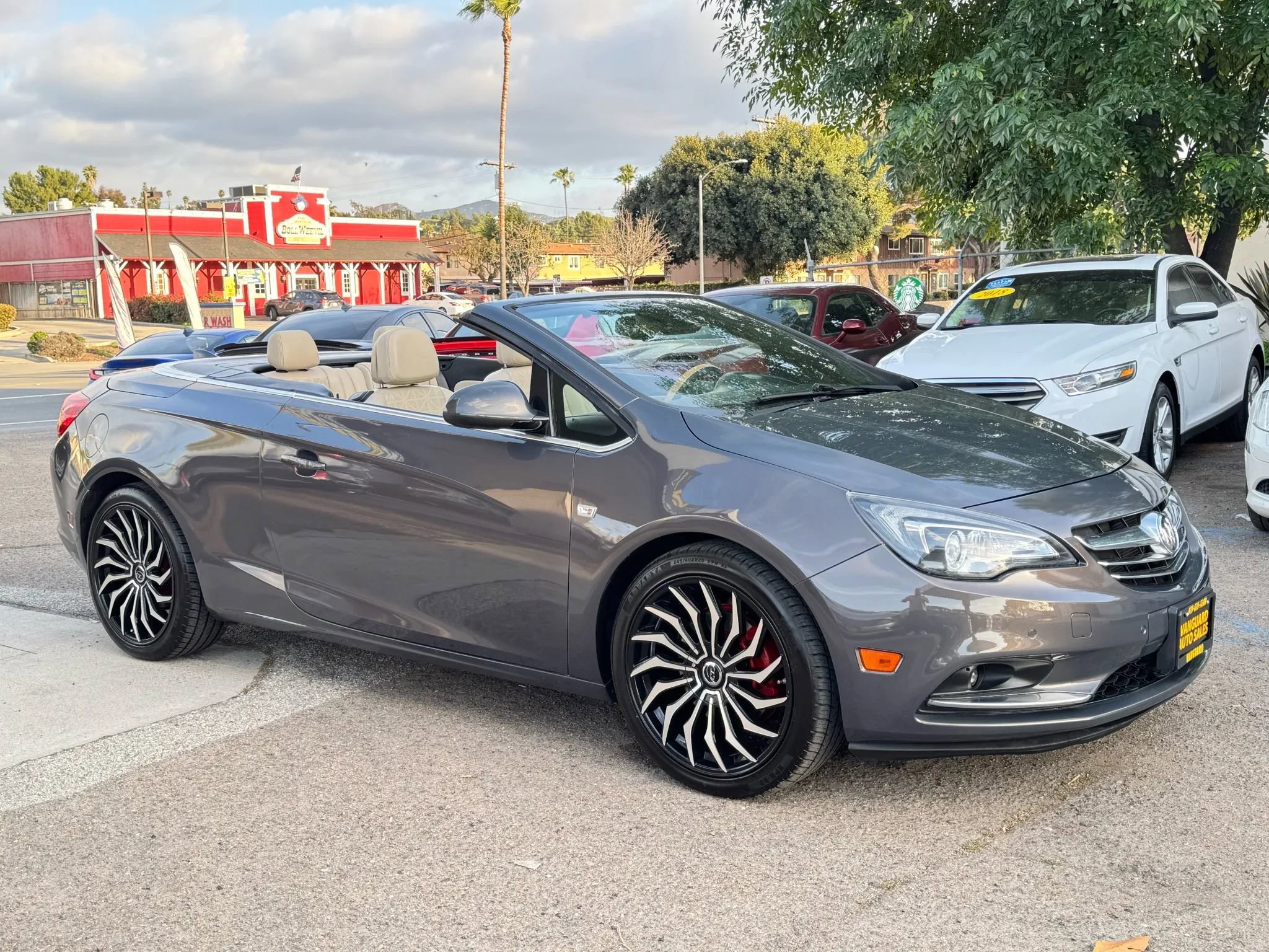 Used 2016 Buick Cascada Premium image 10