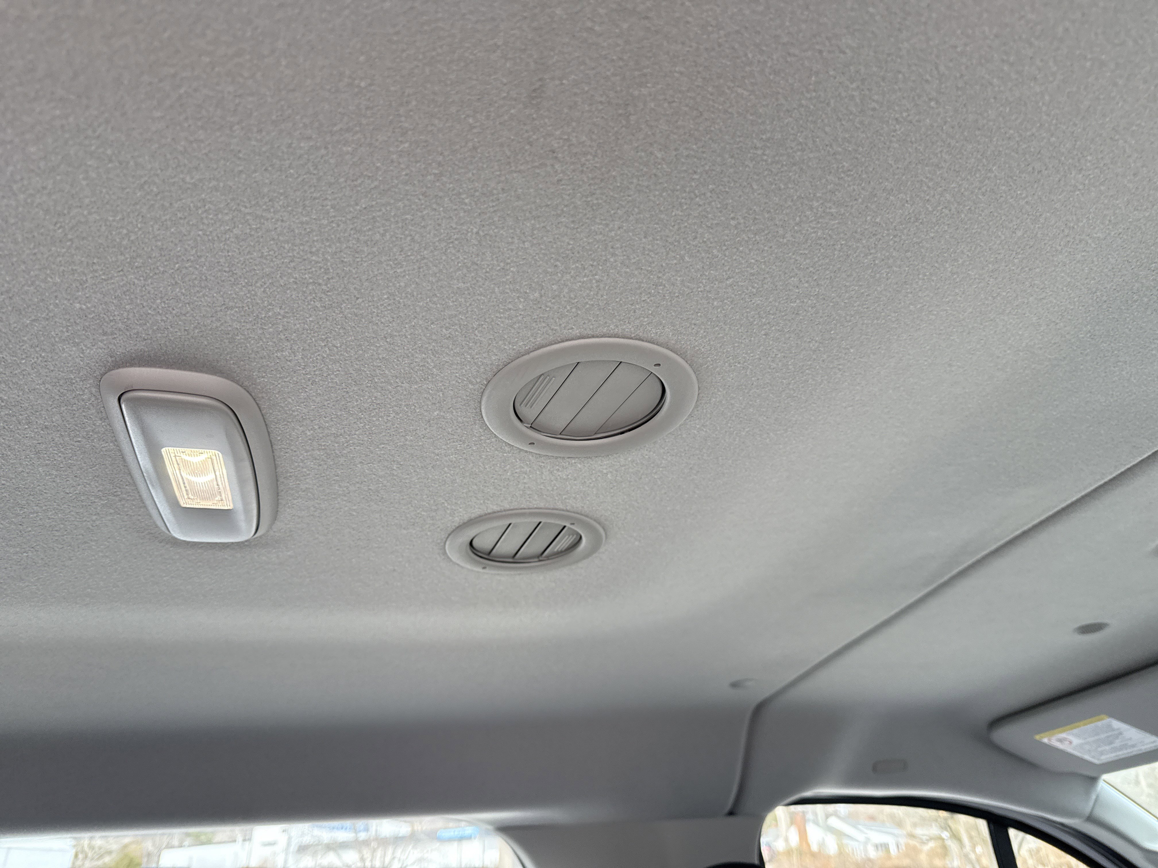 Used 2025 Ford Transit 350 XLT image 36