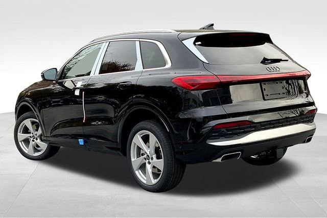 New 2025 Audi Q5 Premium Plus image 12