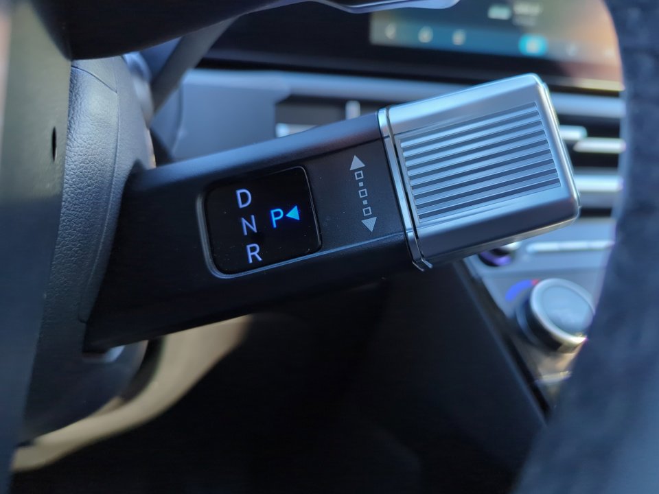 Certified 2025 Hyundai Santa Fe XRT image 34