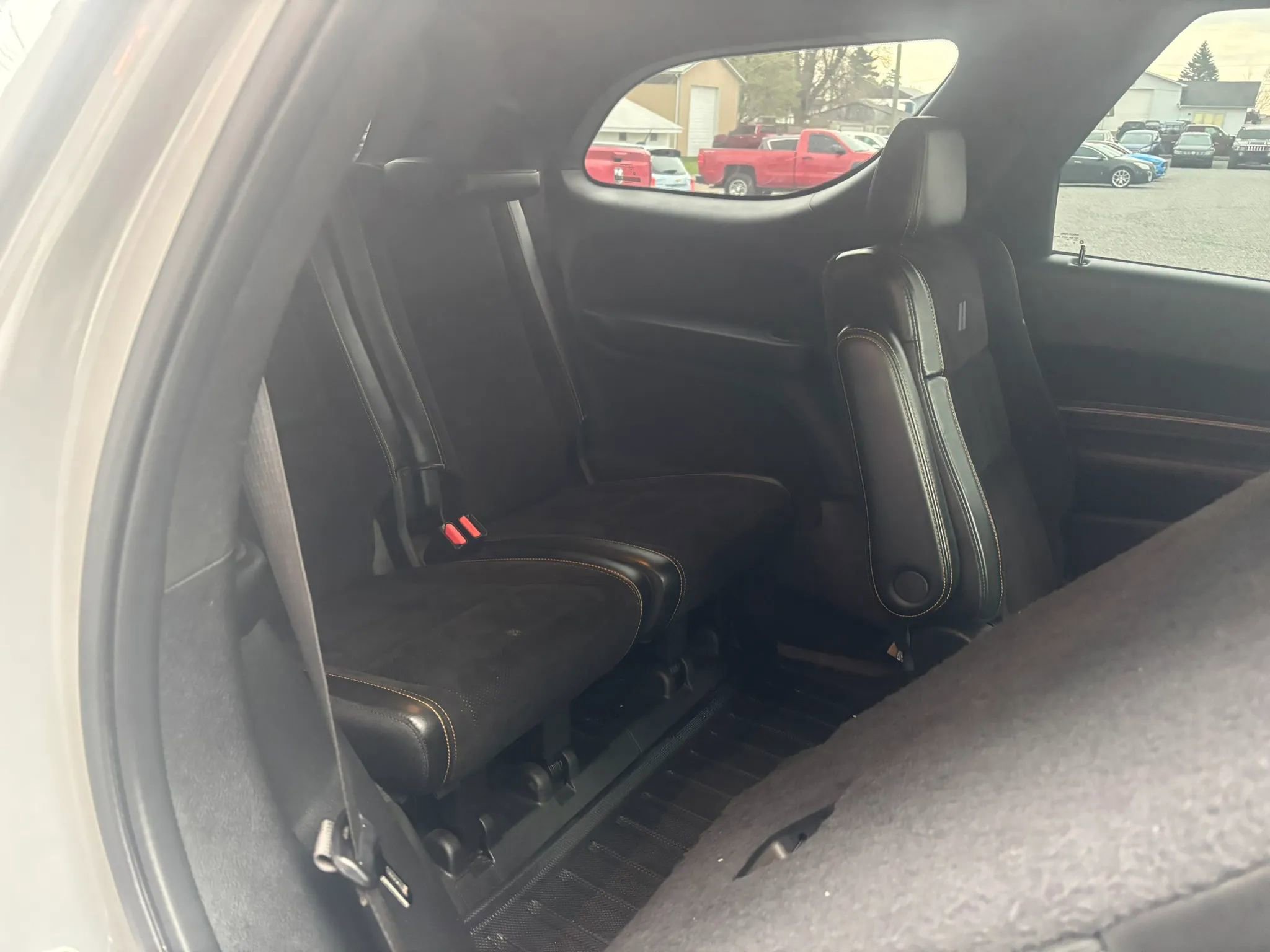 Used 2022 Dodge Durango R/T w/ Quick Order Package 22F AWD/4WD image 15