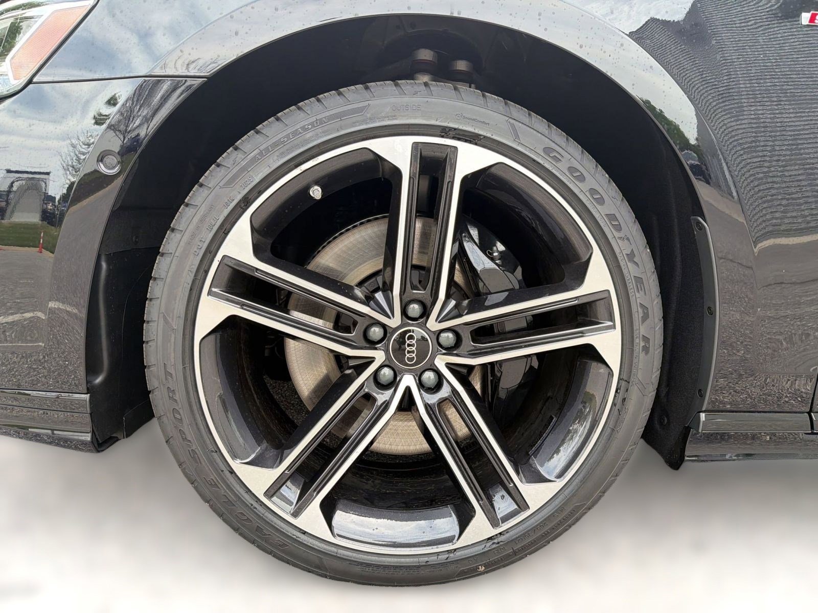 New 2026 Audi A8 L 3.0T AWD/4WD image 12