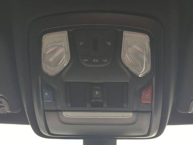 Used 2024 RAM 1500 Big Horn AWD/4WD image 23