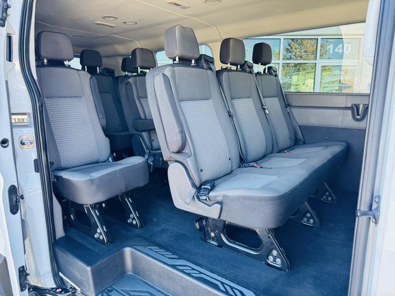 Used 2023 Ford Transit 350 XLT RWD image 21